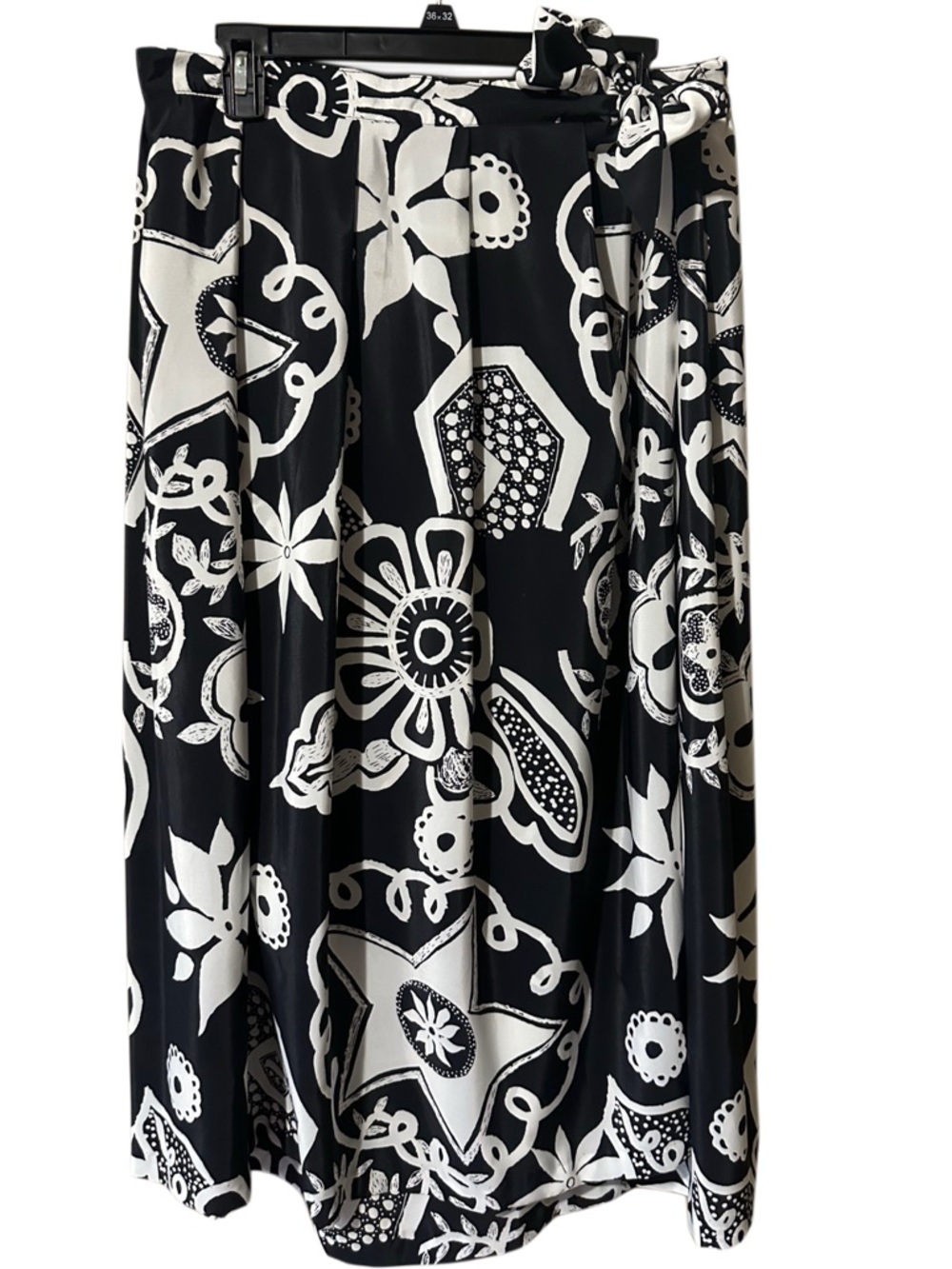 Howard Wolf Black & White Floral Patterned Midi Wrap Skirt